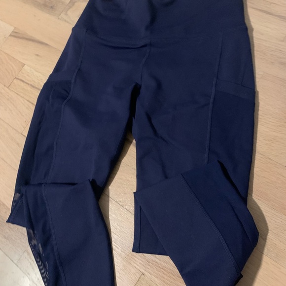 Fabletics Powerhold Set - Picture 5 of 11